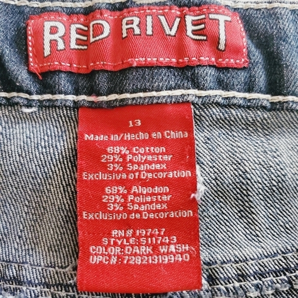 7240 * Red Rivet Embellished Pockets Dark Wash Denim Flare Jeans Size 13 - Picture 3 of 11